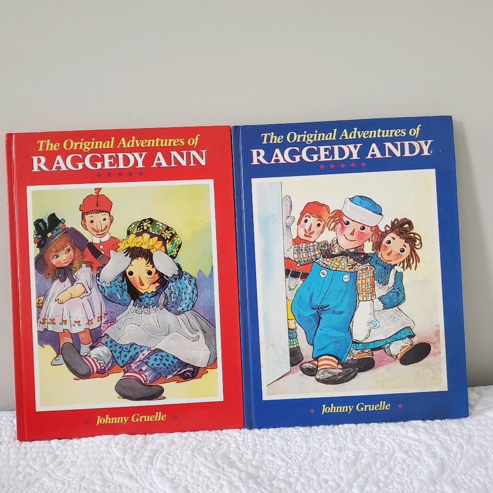 VINTAGE RAGGEDY ANN & RAGGEDY ANDY Story Books